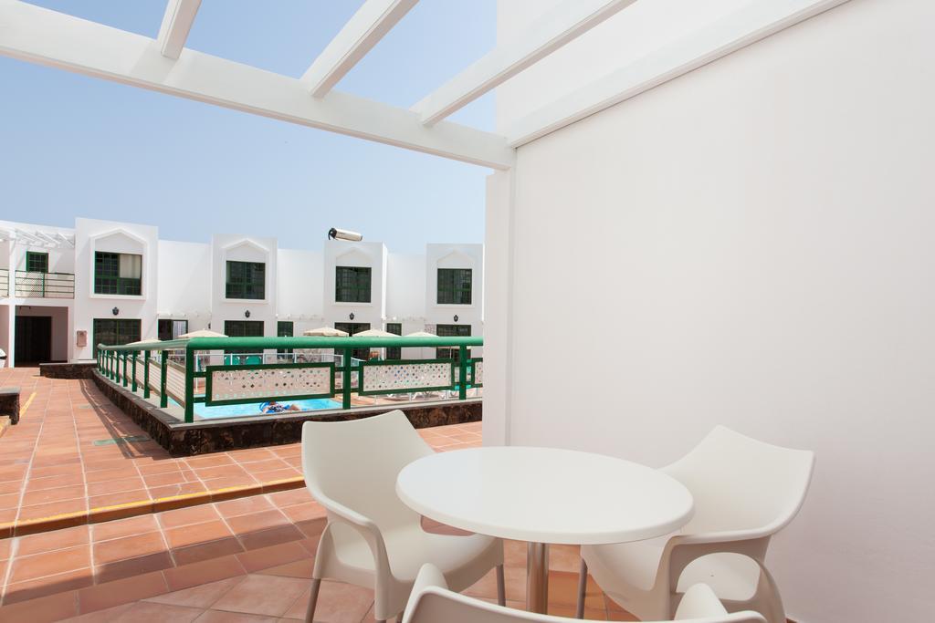Tao Caleta Playa Apartment Corralejo Exterior photo
